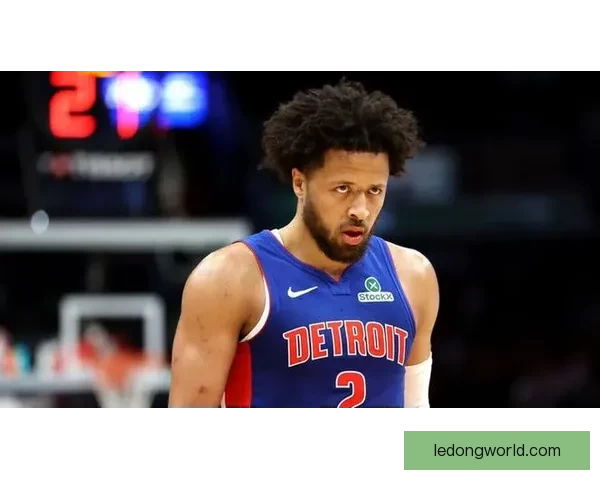 坎宁安确诊气胸引发热议 NBA评奖规则遭质疑 活塞季后赛希望受挫